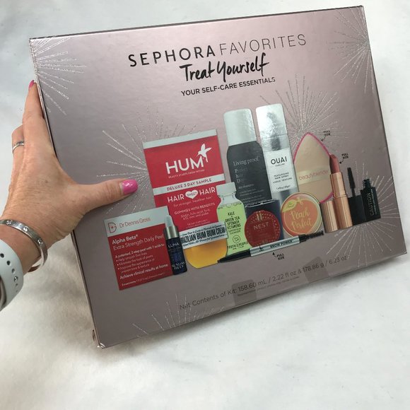 NWT Sephora Favorites Treat Yourself 12 Piece Set - Picture 3 of 10